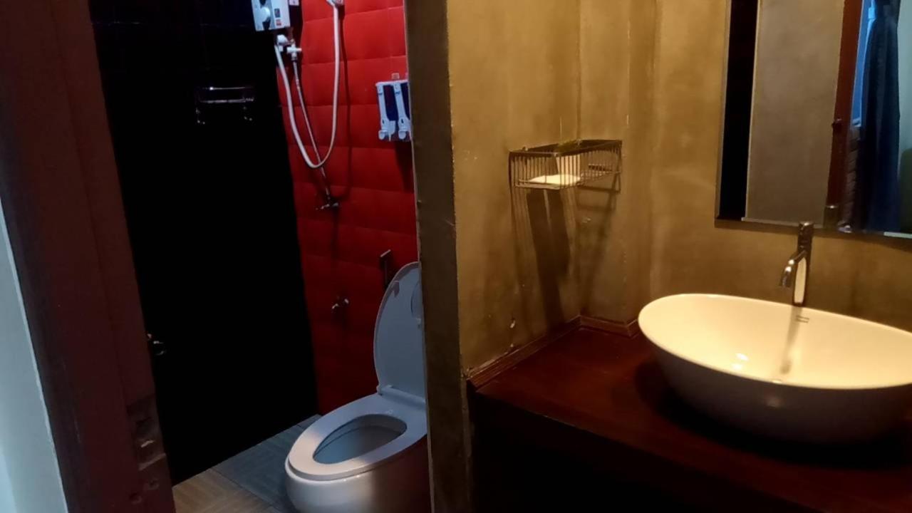 The Sekret Hotel Sungai Kolok Eksteriør bilde